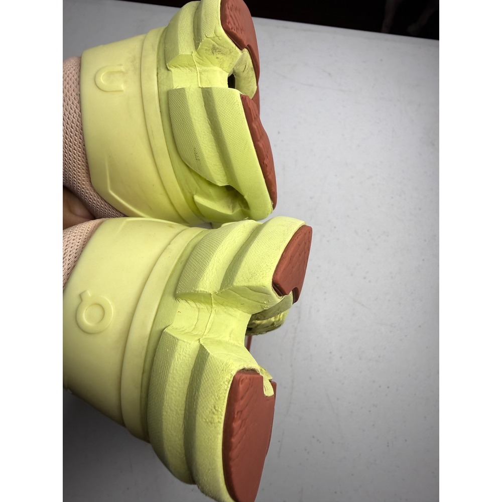On Cloudflyer Womens Running Shoes White Lime Green‎ Peach Sneakers Low Top - Picture 11 of 16